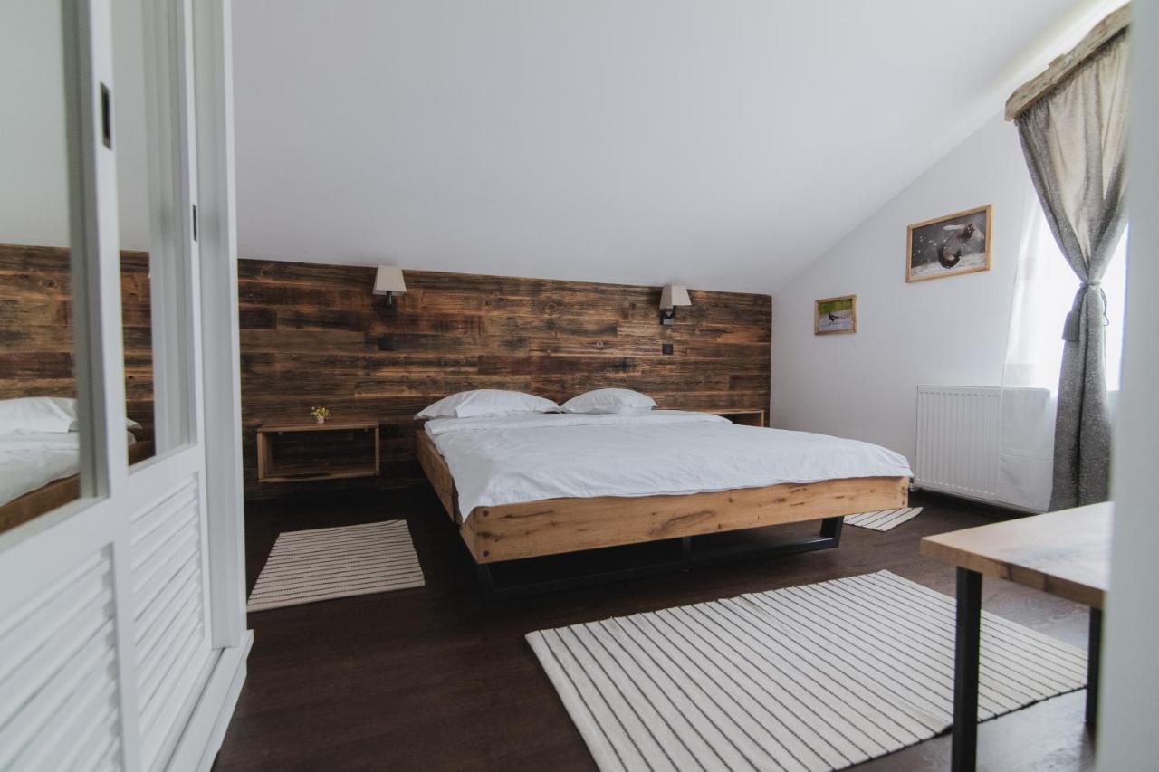 Cocosul De Munte Hotel Baia de Fier Eksteriør billede